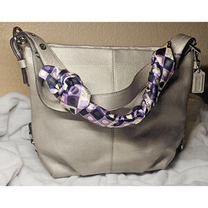 Coach Metallic Pebbled Leather Shoulder Bag Crossbody Tote – Style F15064